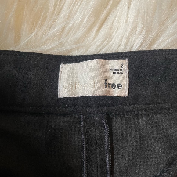 Wilfred Free Black Suede Button Up Skirt - Picture 2 of 3